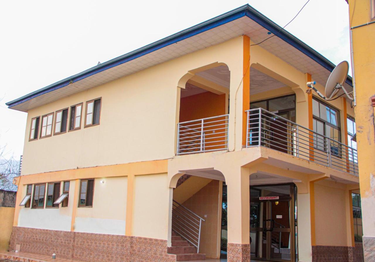 Nbangba Hotel Techiman المظهر الخارجي الصورة
